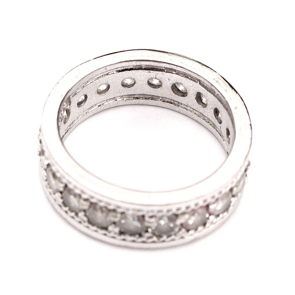 Vintage Sterling Silver Cubic Zirconia Wide Eternity Band Size 7 CZ Ring - Picture 2 of 4